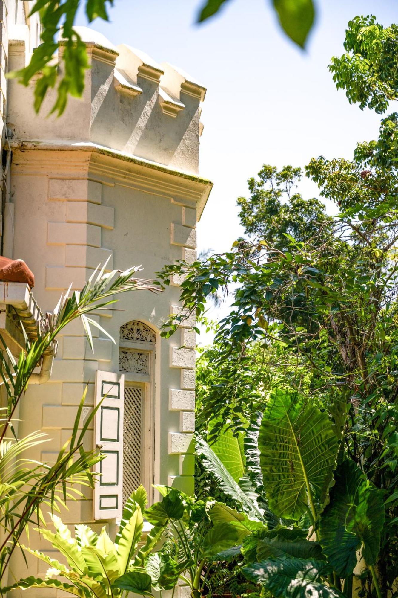 ホテル The Sun House ガル エクステリア 写真